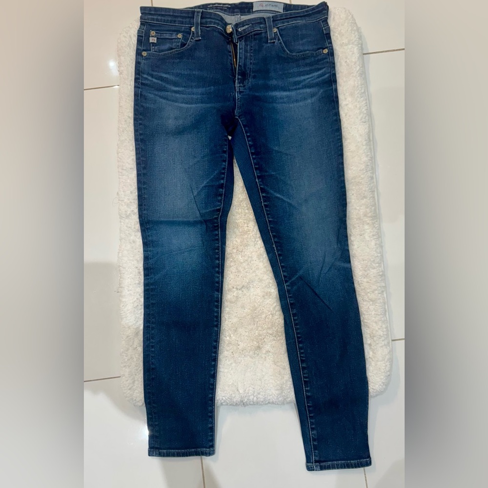 AG The Legging Skinny Jeans Women’s Size 29R Dark Wash Stretch Denim
